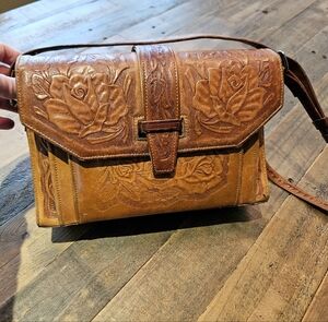 Beautiful Vintage 1970's Hand-Tooled Leather Bag